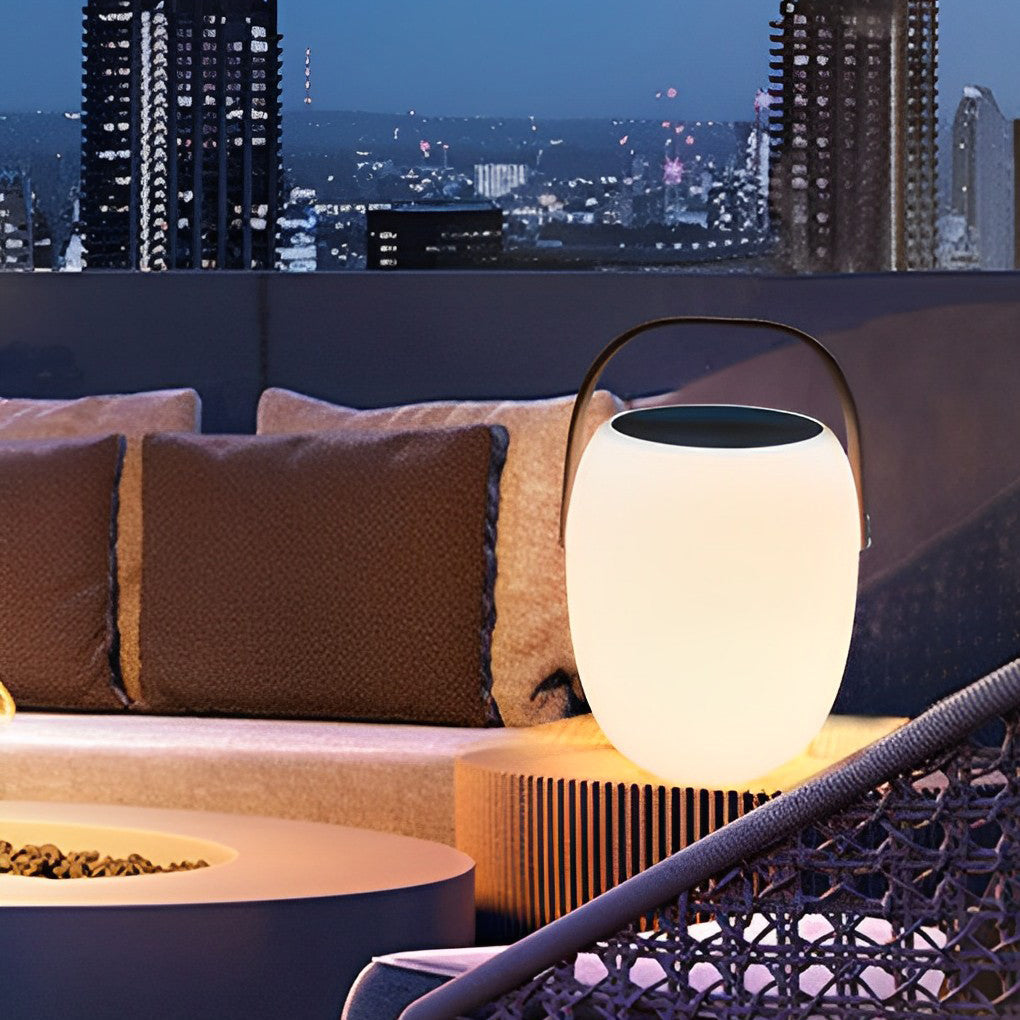 Kesto Outdoor Lantern