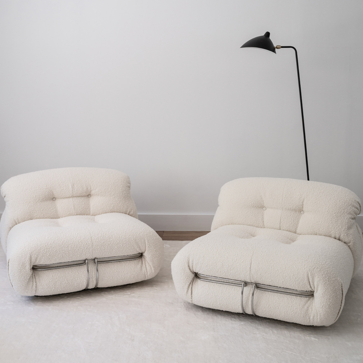 Arso Velvet Lounge Chair