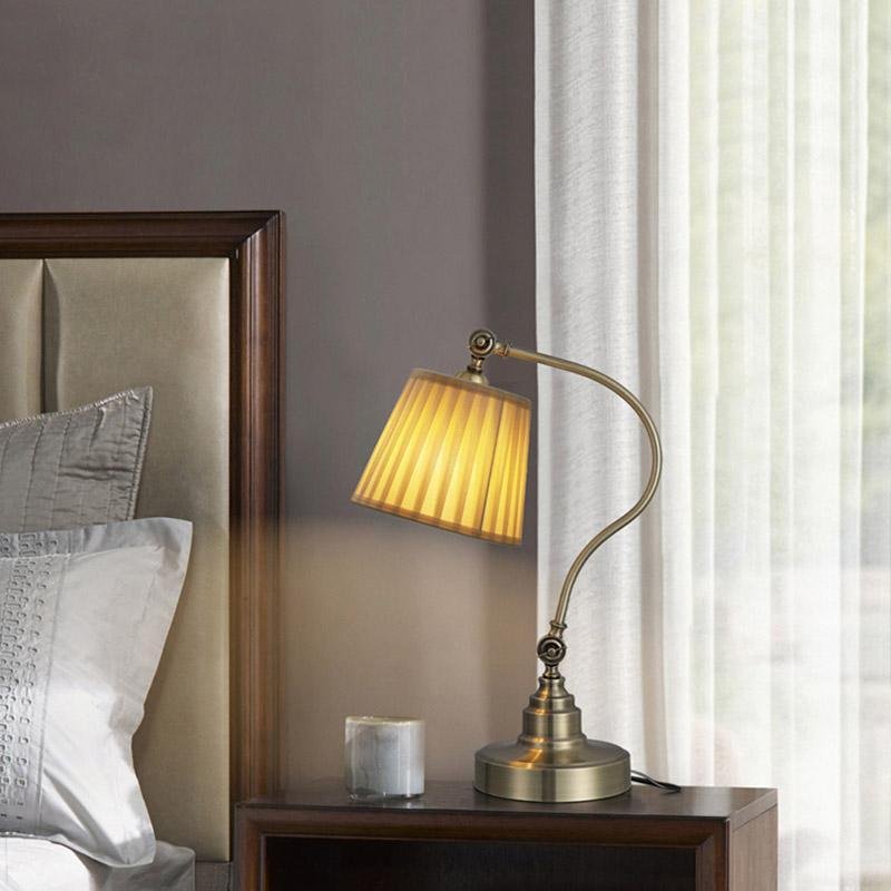 Arden Desk Lamp