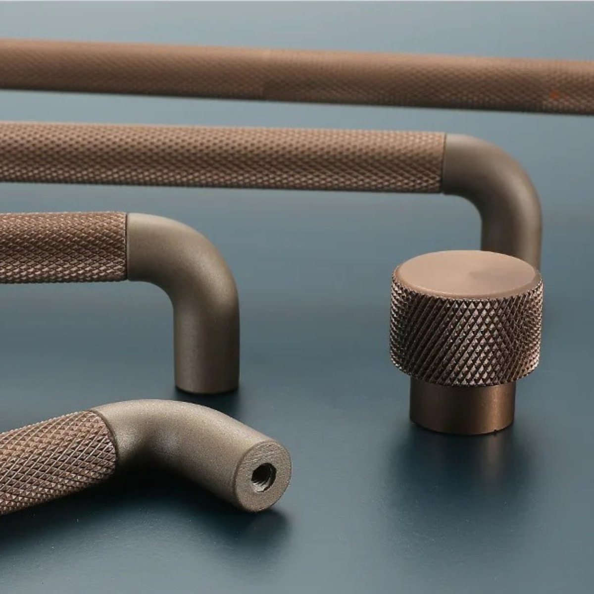 Korin Knob & Pull Bar