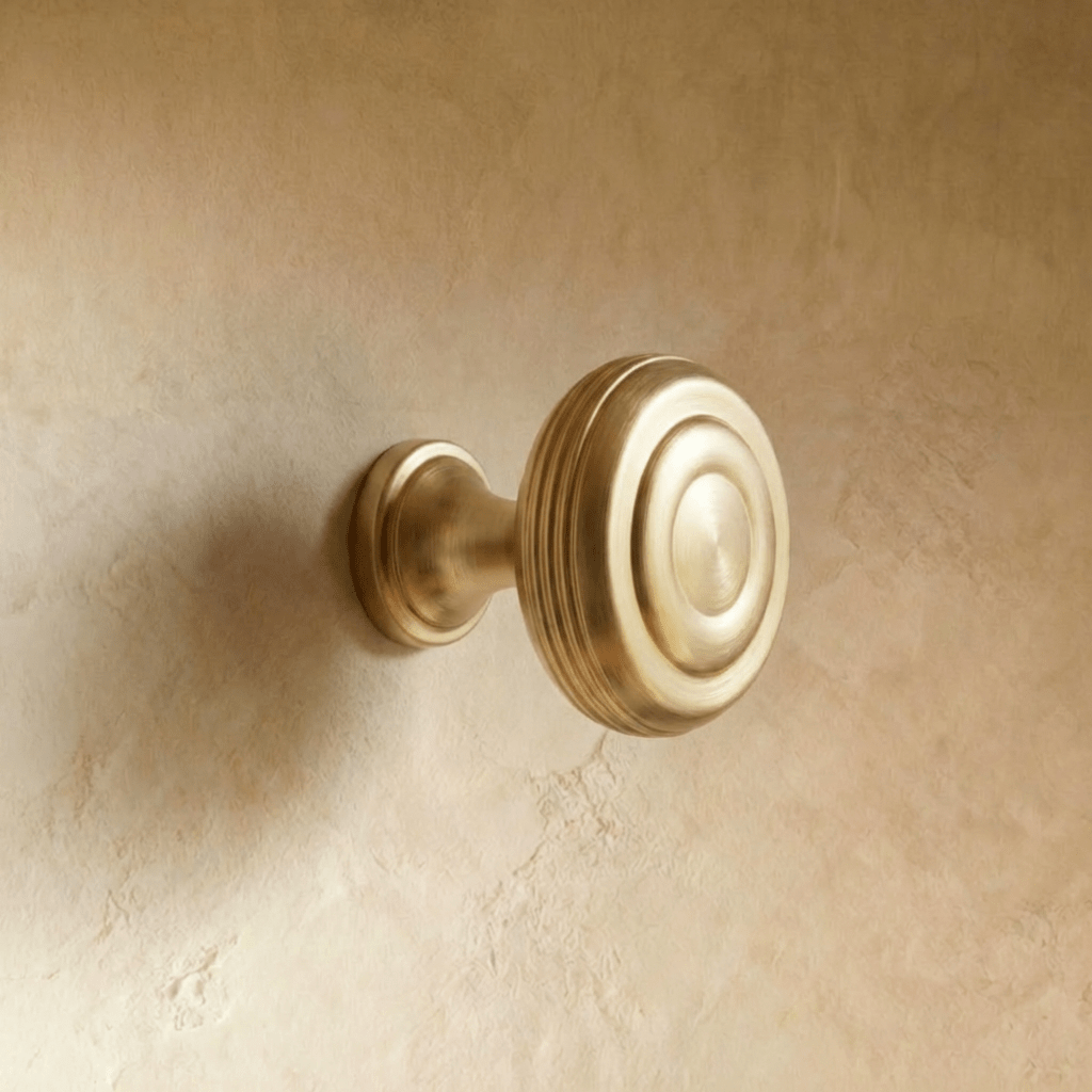 Arvren Knob & Pull Bar
