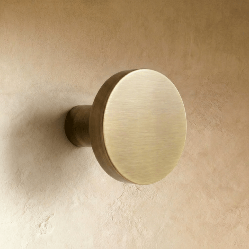 Arwen Knob & Pull Bar
