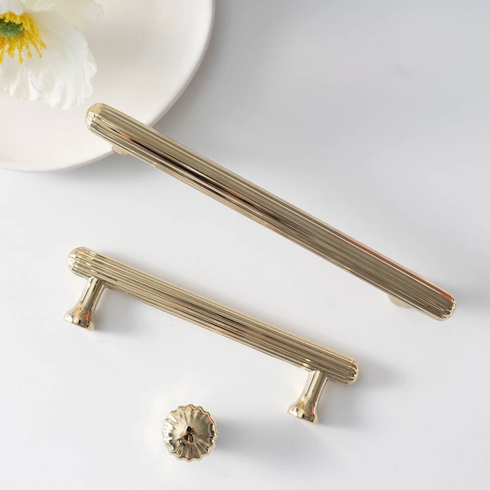 Lunvik Knob & Pull Bar