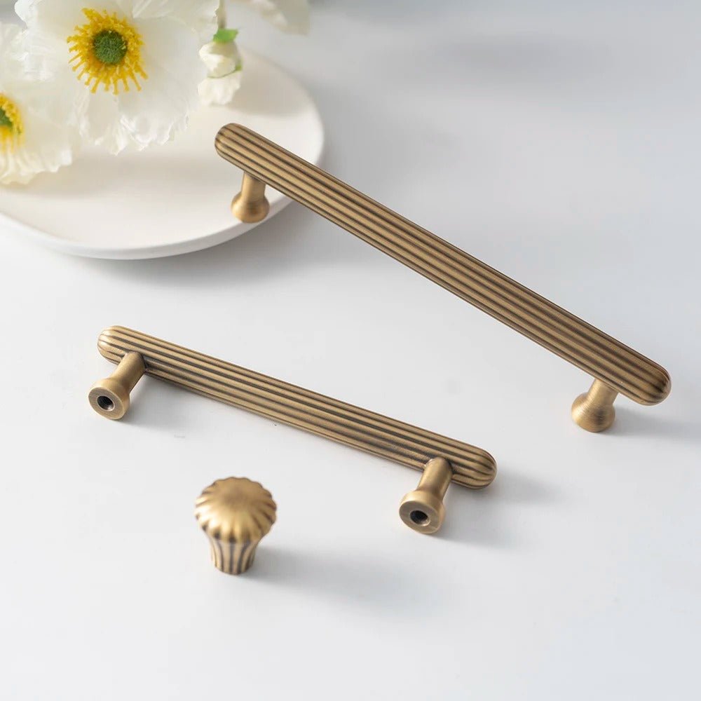 Lunvik Knob & Pull Bar