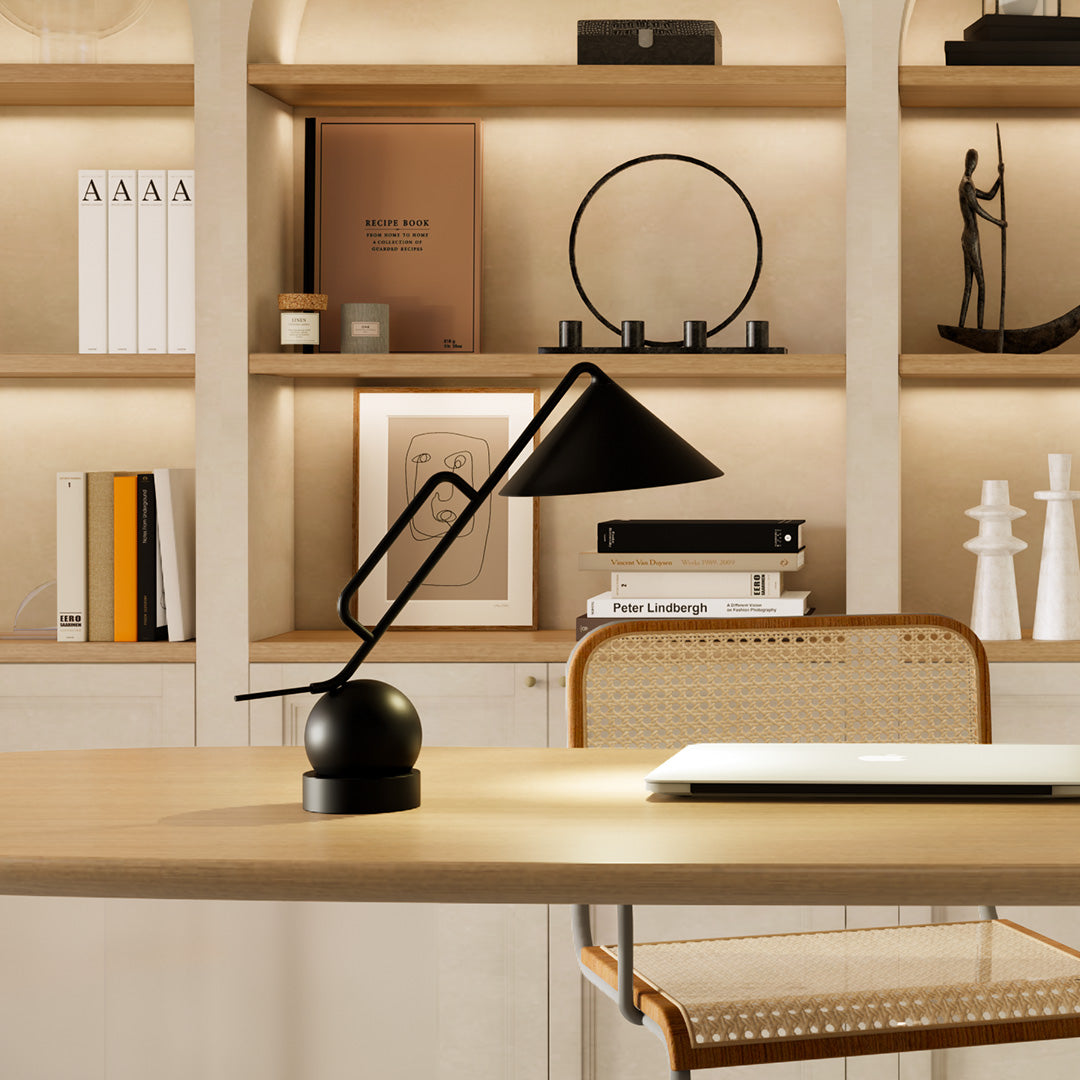 Cali Desk Lamp