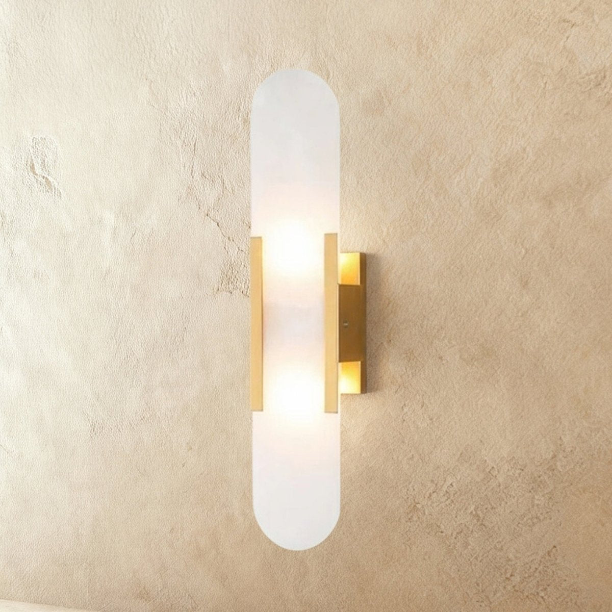 Celia Wall Lamp