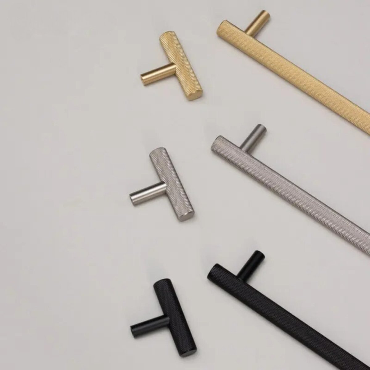 Rexil Knob & Pull Bar