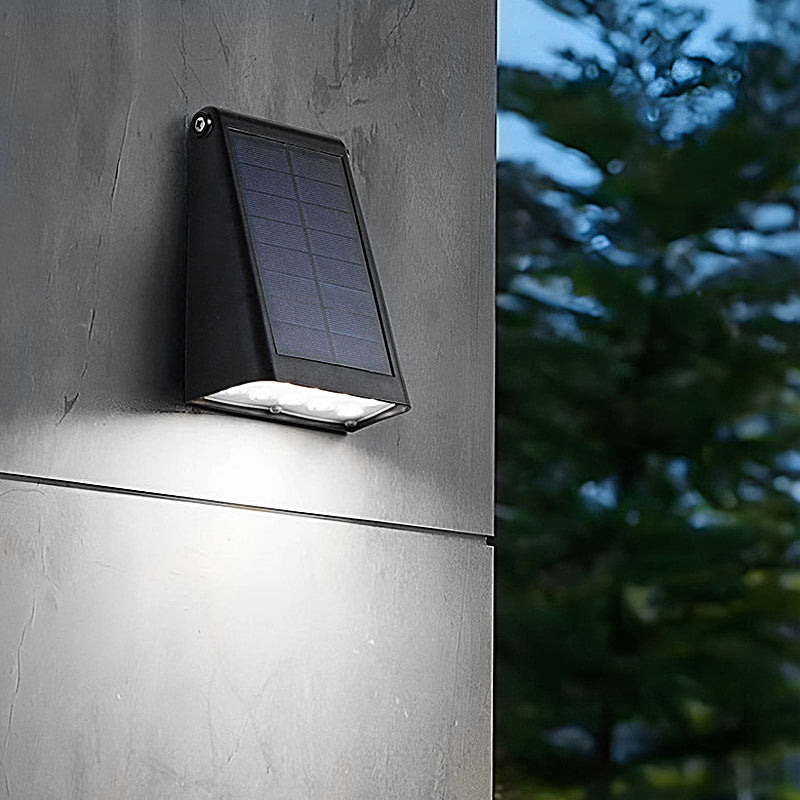 Nerra Outdoor Wall Lamp