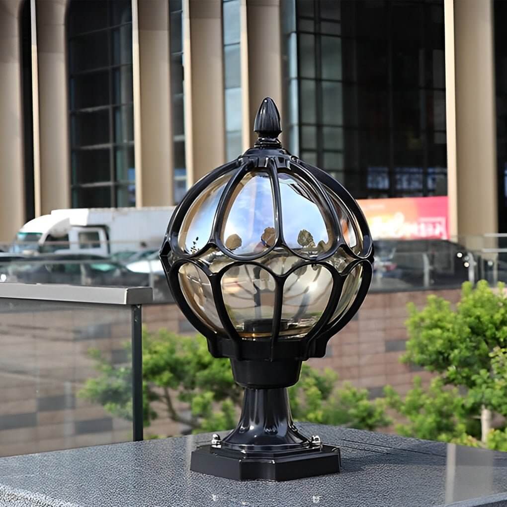 Qorin Outdoor Post Light
