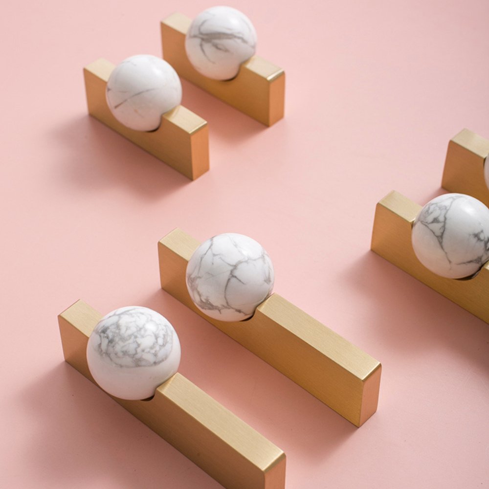 Arcus Knob & Pull Bar