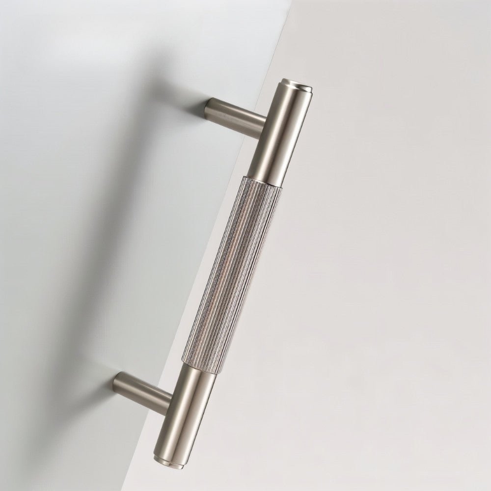 Hirvo Knob & Pull Bar