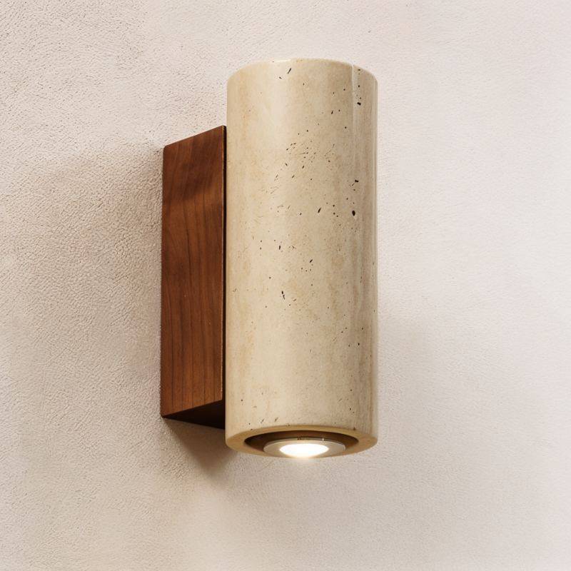 Briva Wall Lamp
