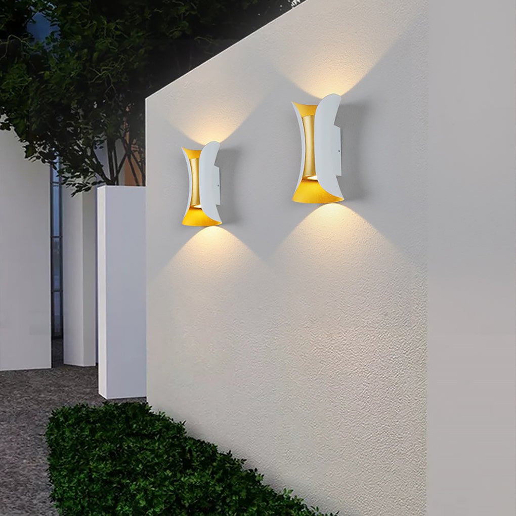 Sorell Outdoor Wall Lamp