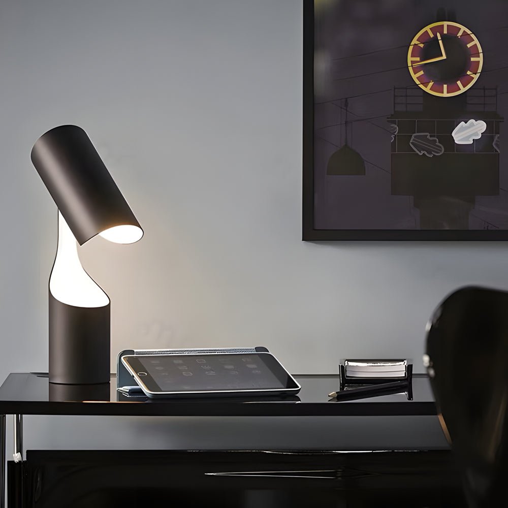 Mora Desk Lamp