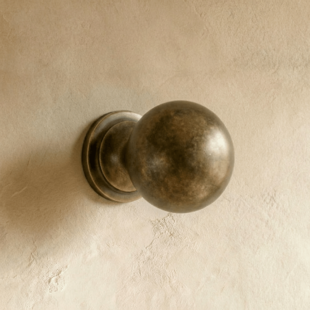 Omiren Knob & Pull Bar