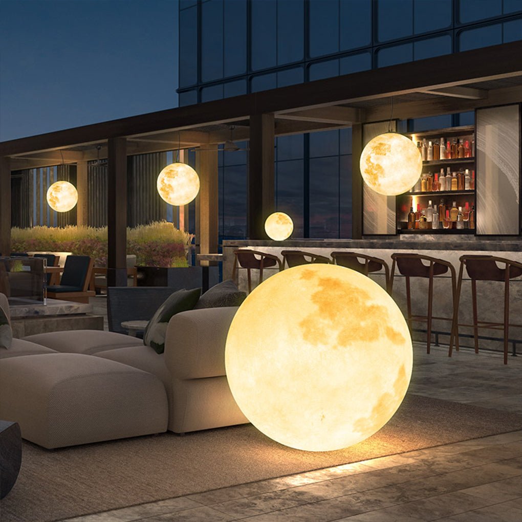 Sevro Moon Outdoor Light