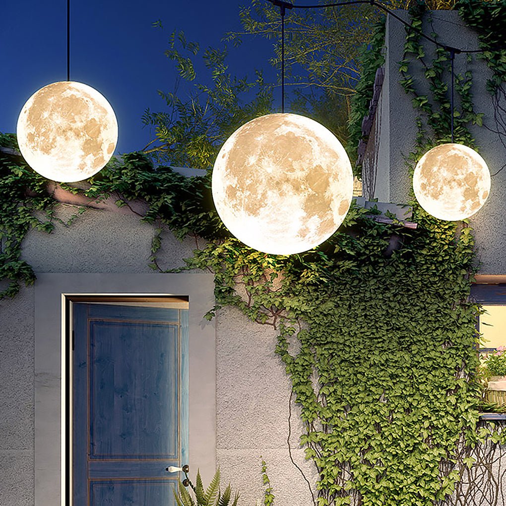 Sevro Moon Outdoor Light