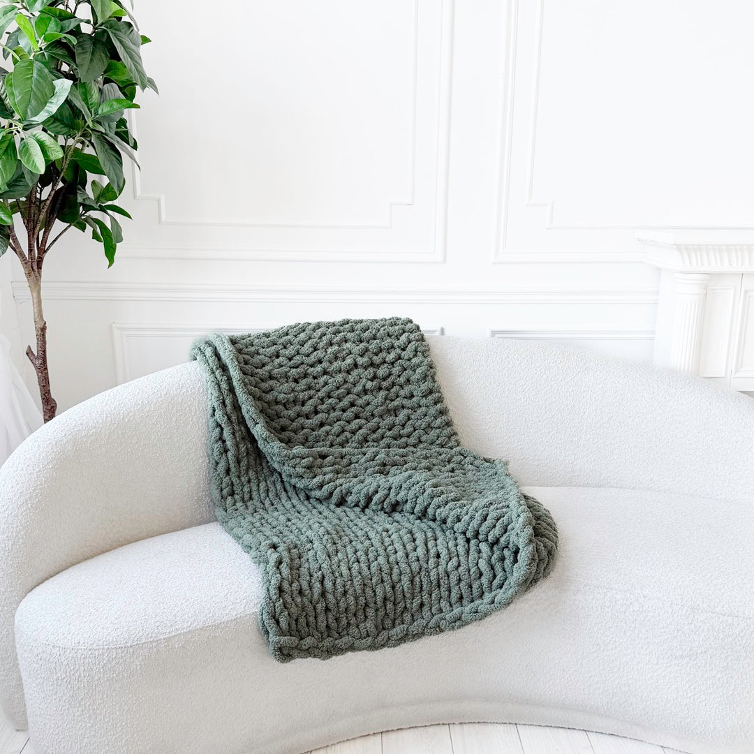 Sorra Luxe Chunk Knit Blanket