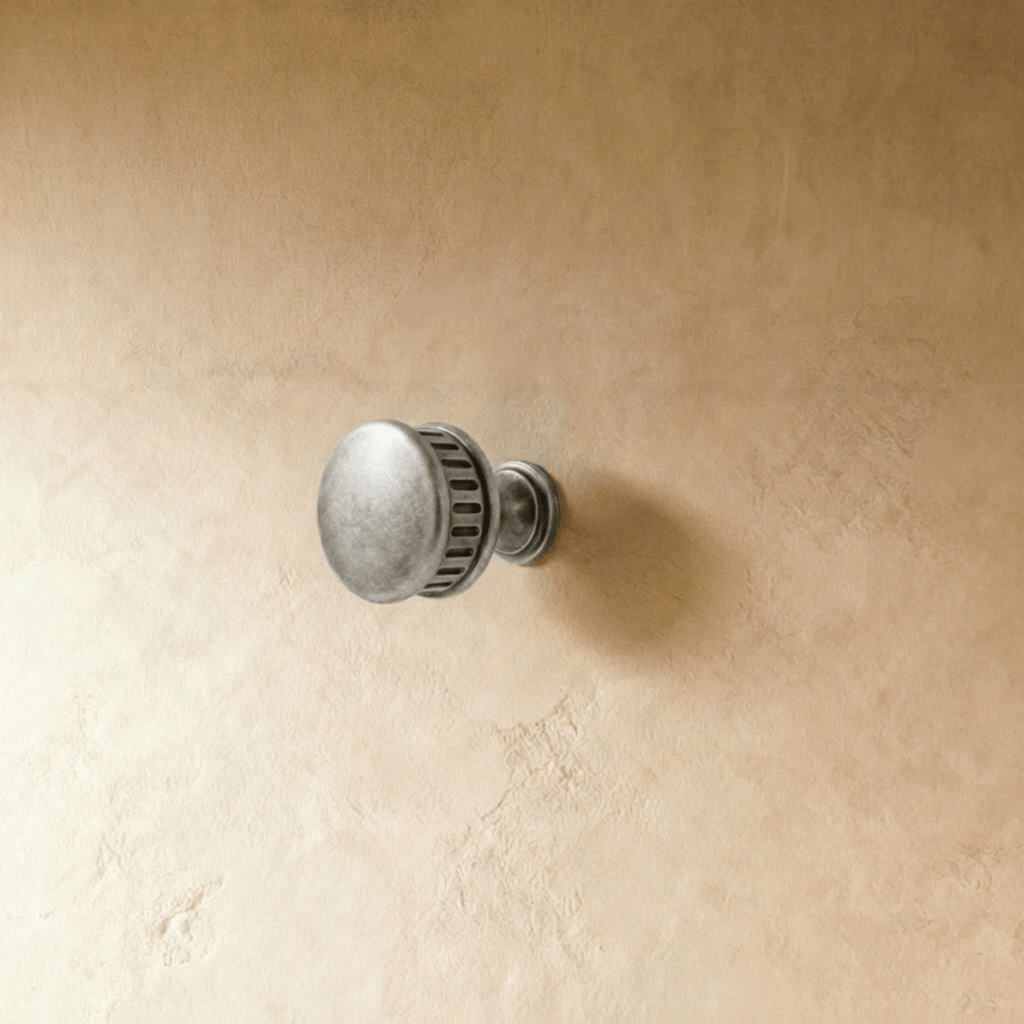 Rexor Knob & Pull Bar