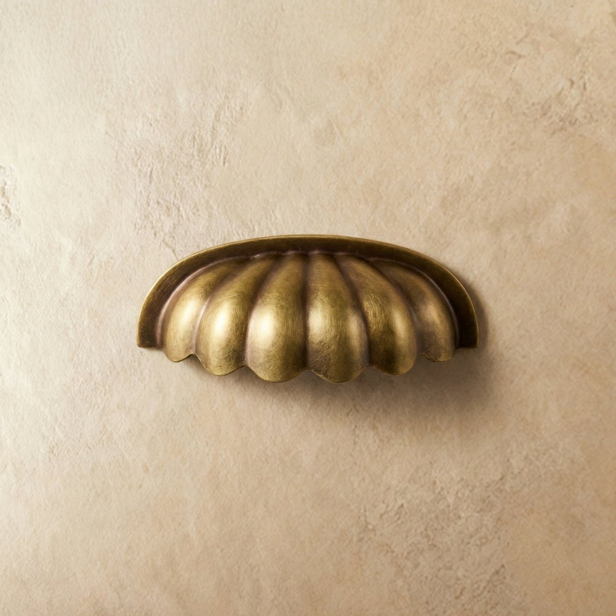 Averix Knob & Drawer Pull