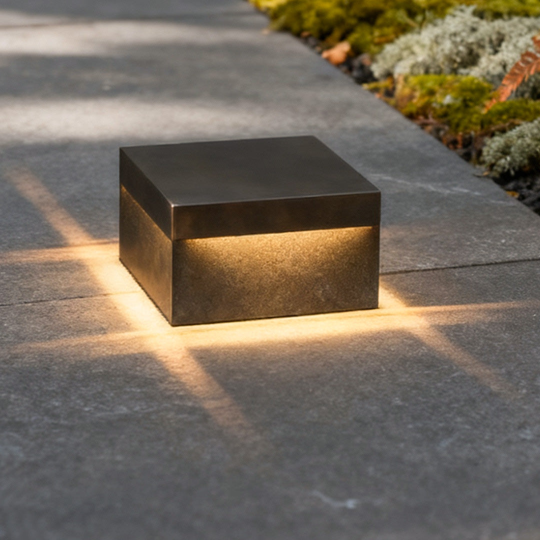 Korin Outdoor Post Light