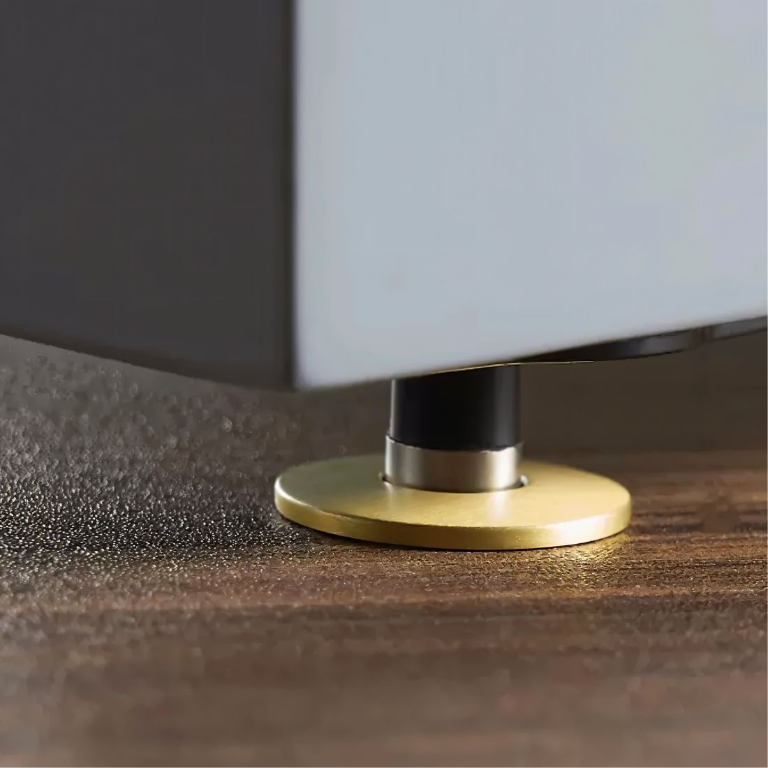 Helvon Concealed Magnetic Door Stop
