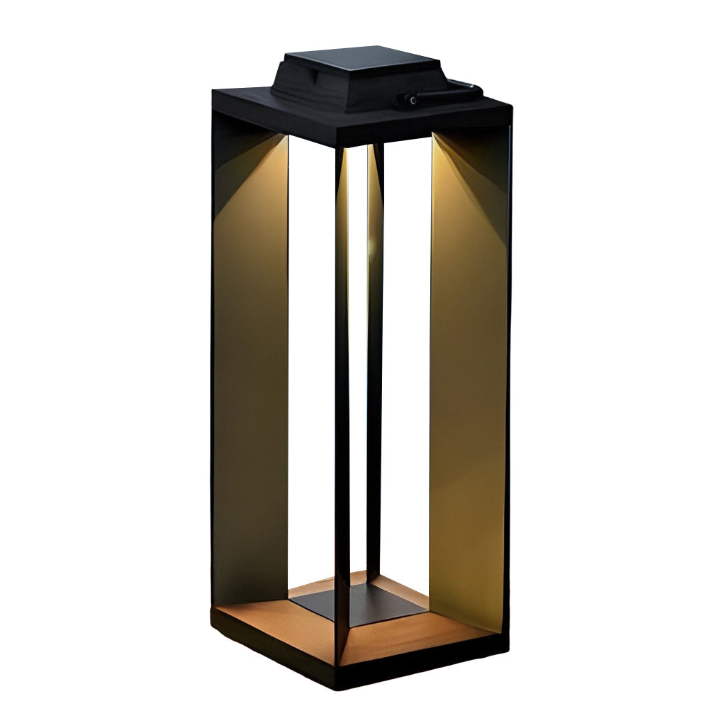 Maro Portable Outdoor Lantern