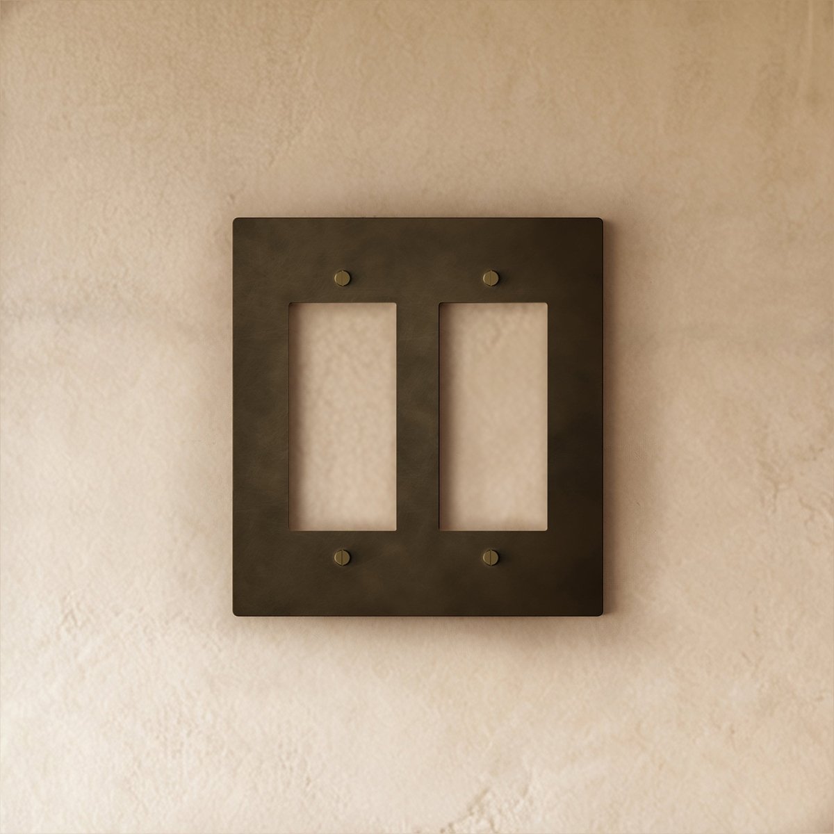 Vintor Brass Plate (Vintage Brass With Patina)