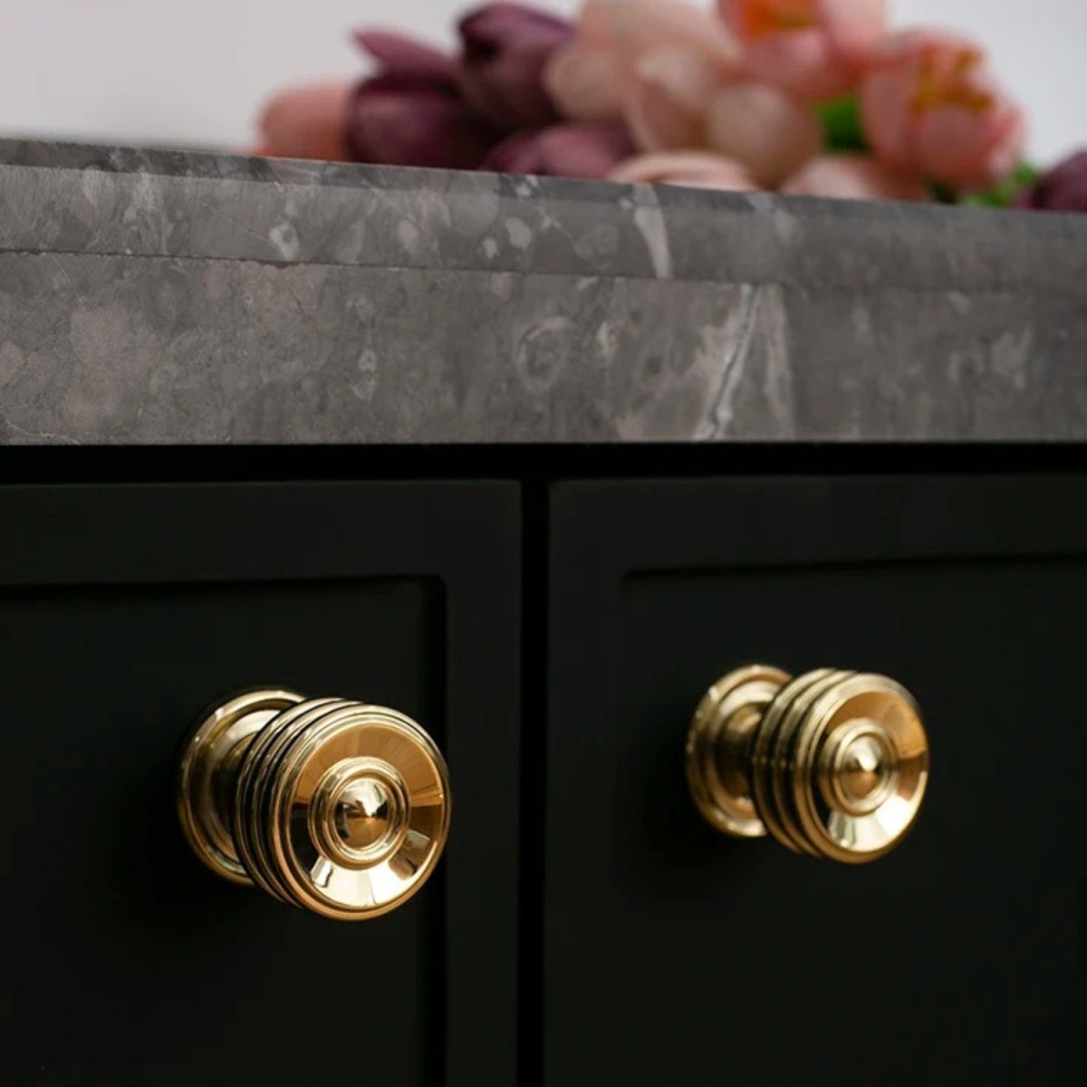 Zerik Knob & Pull Bar