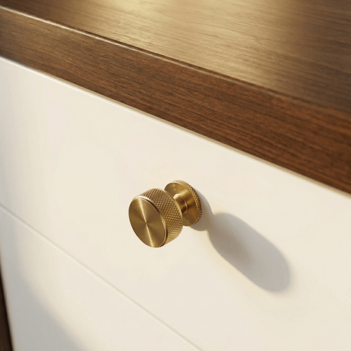 Kelis Knob & Pull Bar