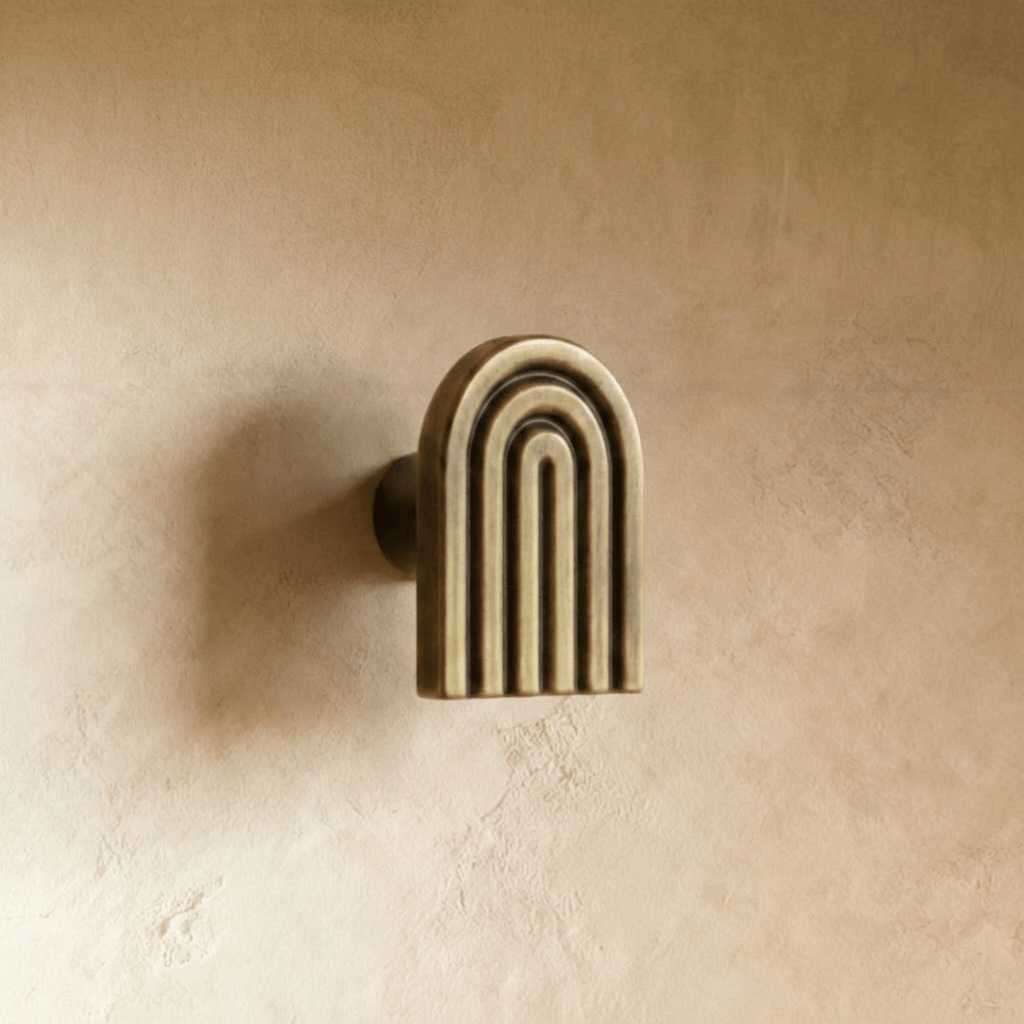 Varo Knob & Pull Bar
