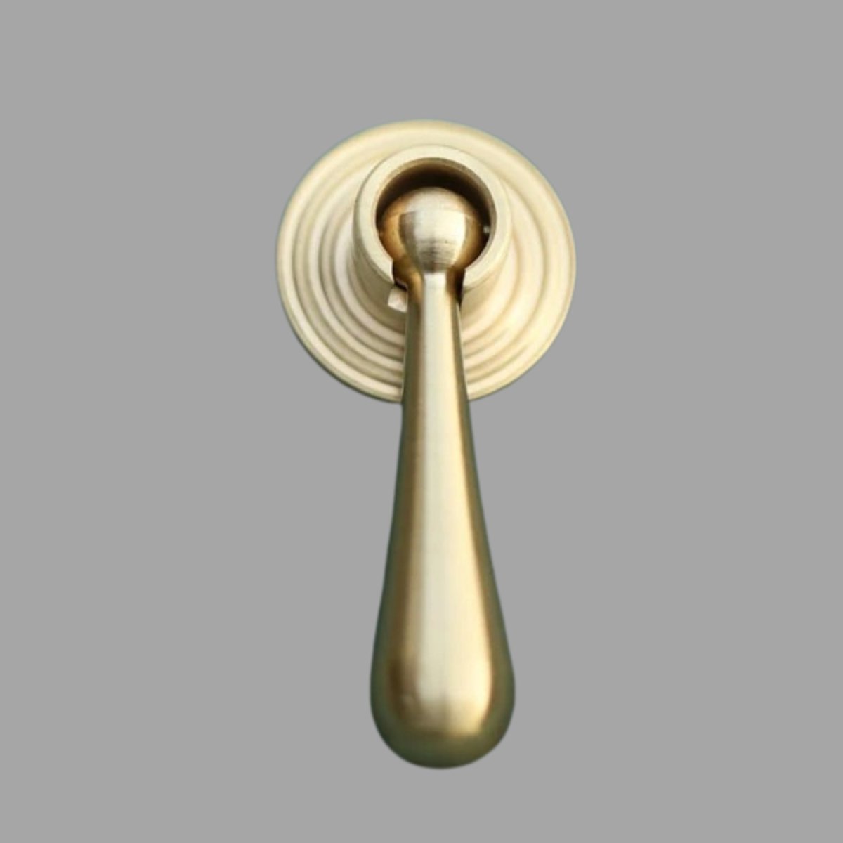 Voren Knob