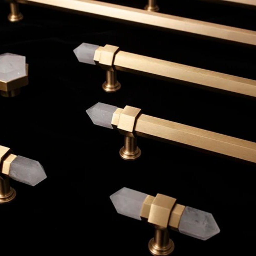 Ilyra Crystal Knob & Pull Bar