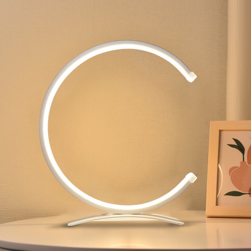 Talon Desk Lamp