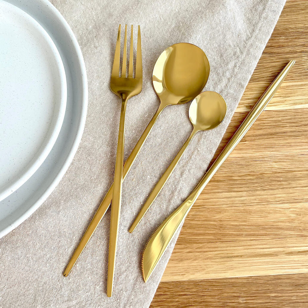 Evara Minimal Gold Flatware Set (24pc)