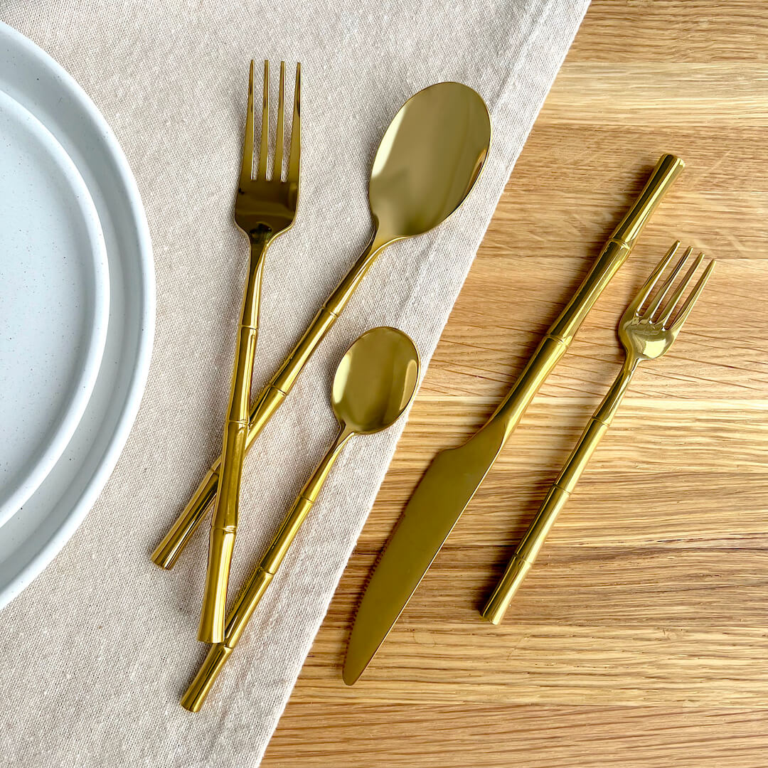 Dara Elia Flatware Set