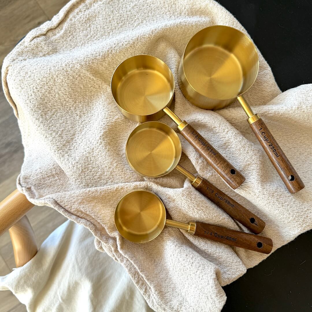 Moro Wooden Measuring Set