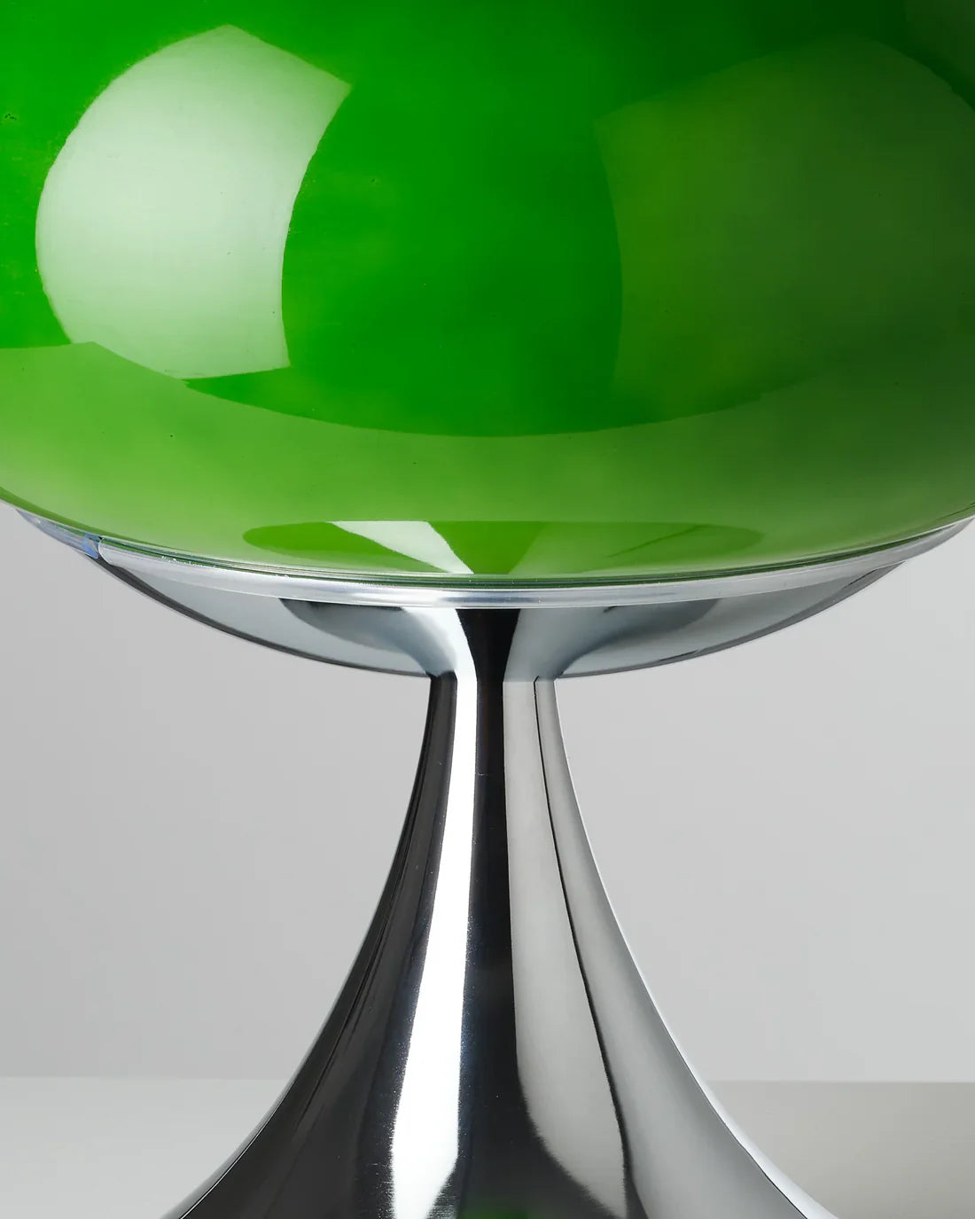Pomo Table Lamp