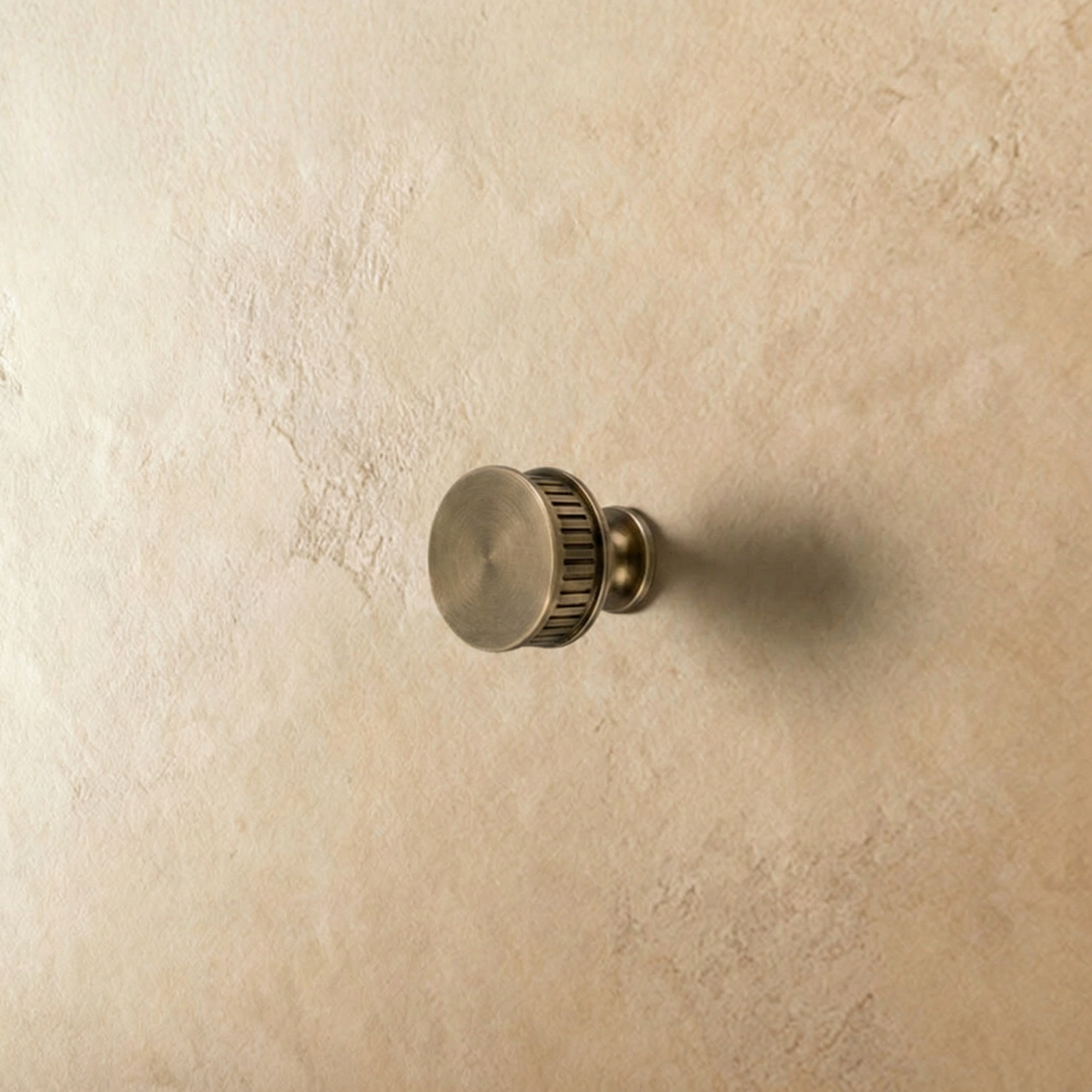 Helrix Knob & Pull Bar