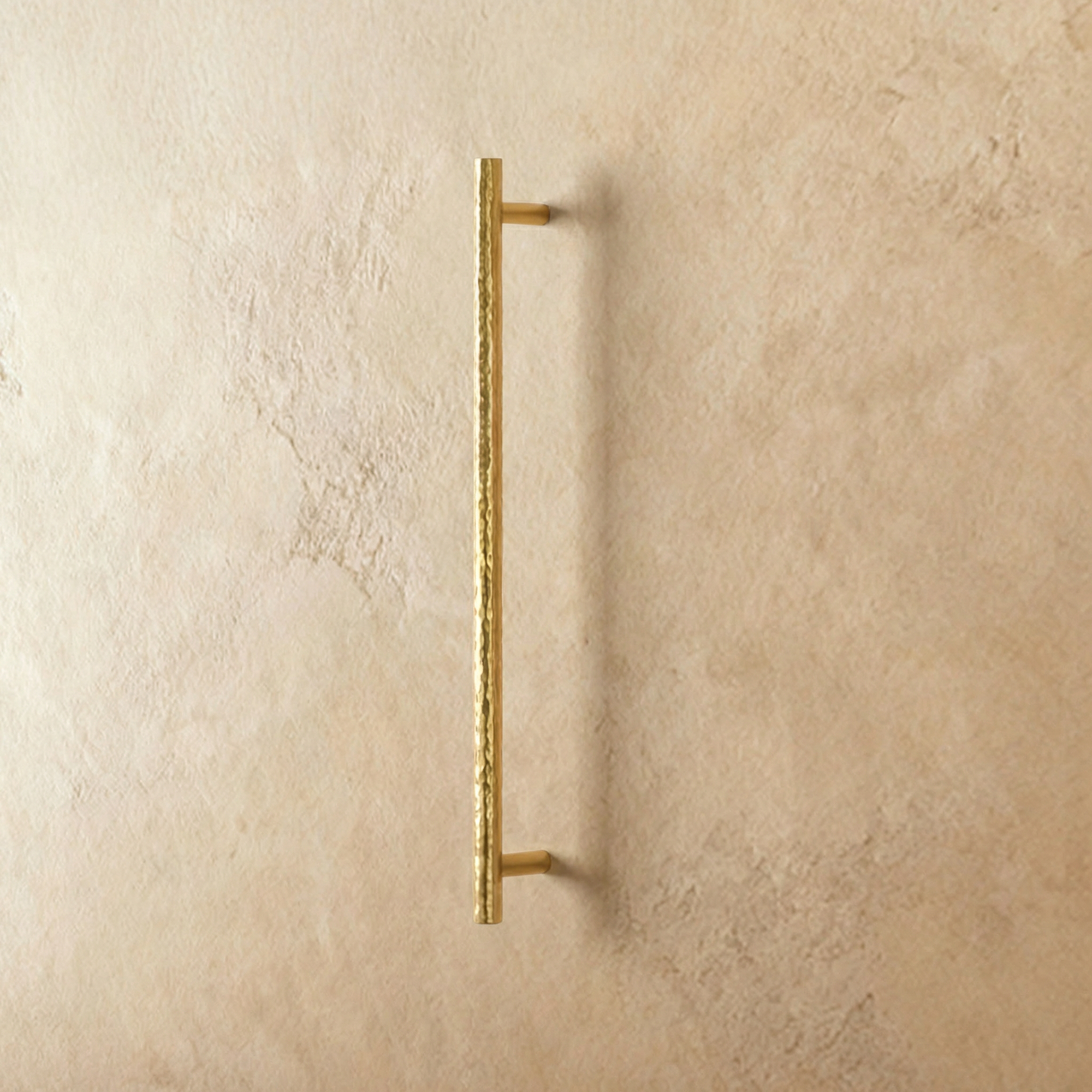 Ovrin Knob & Pull Bar