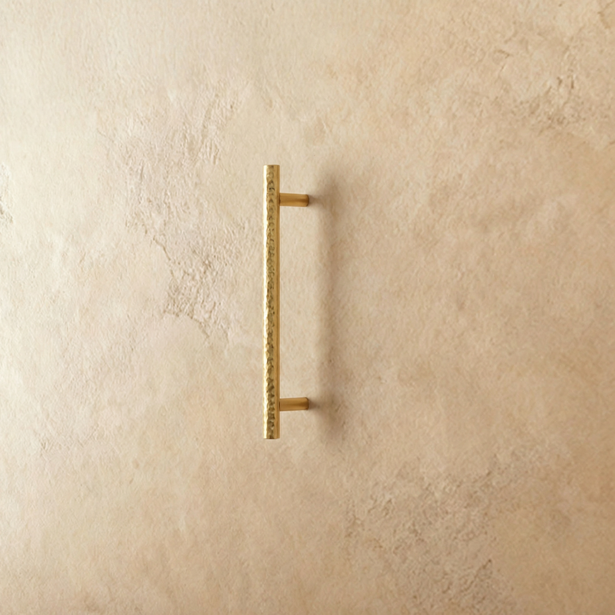 Ovrin Knob & Pull Bar