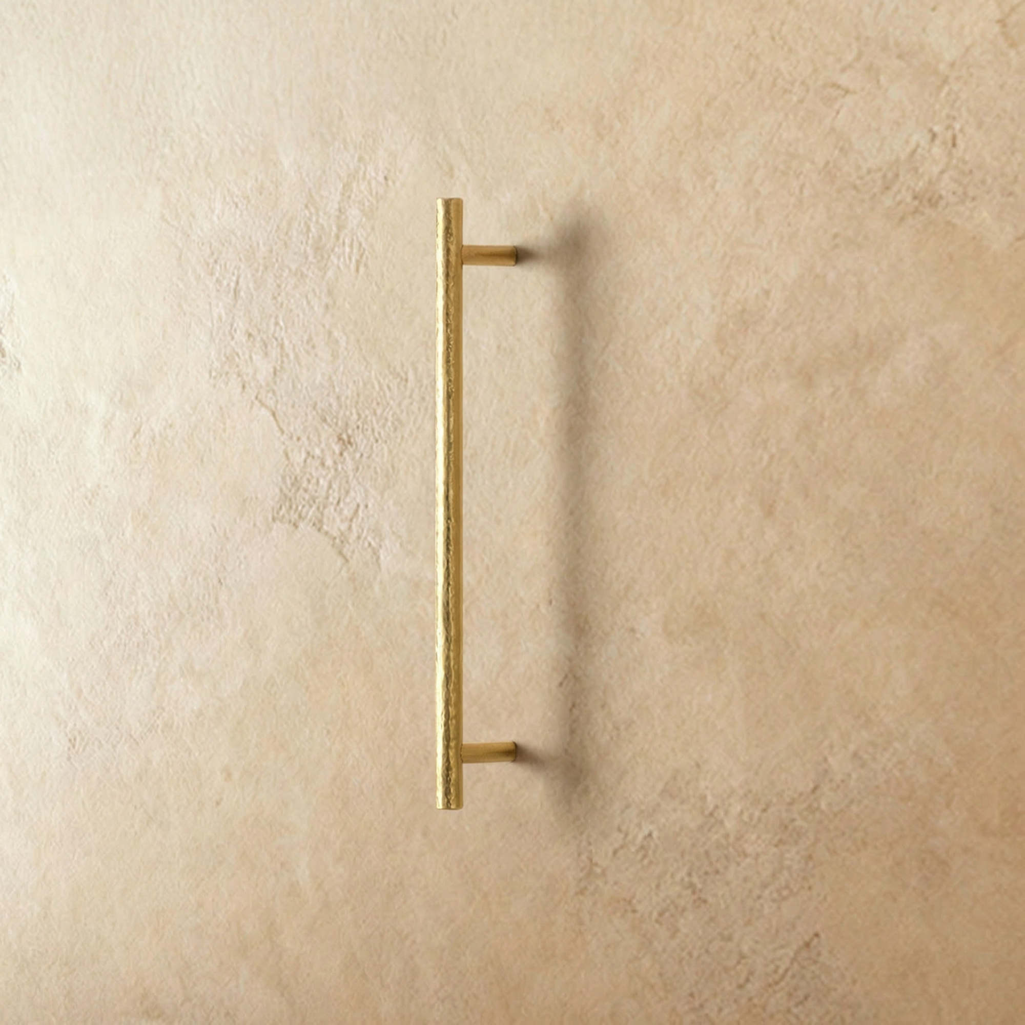 Ovrin Knob & Pull Bar