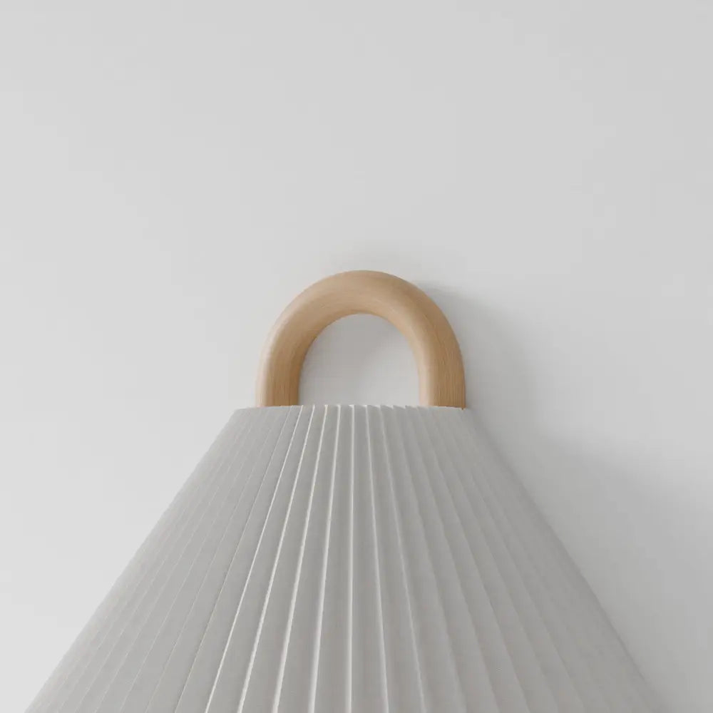 Thea Wall Lamp