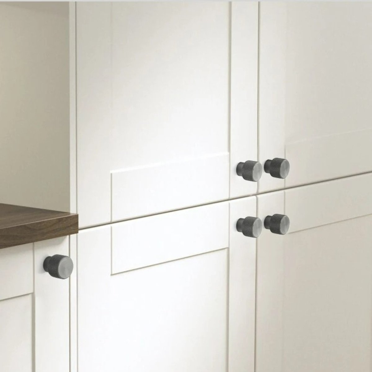 Korin Knob & Pull Bar