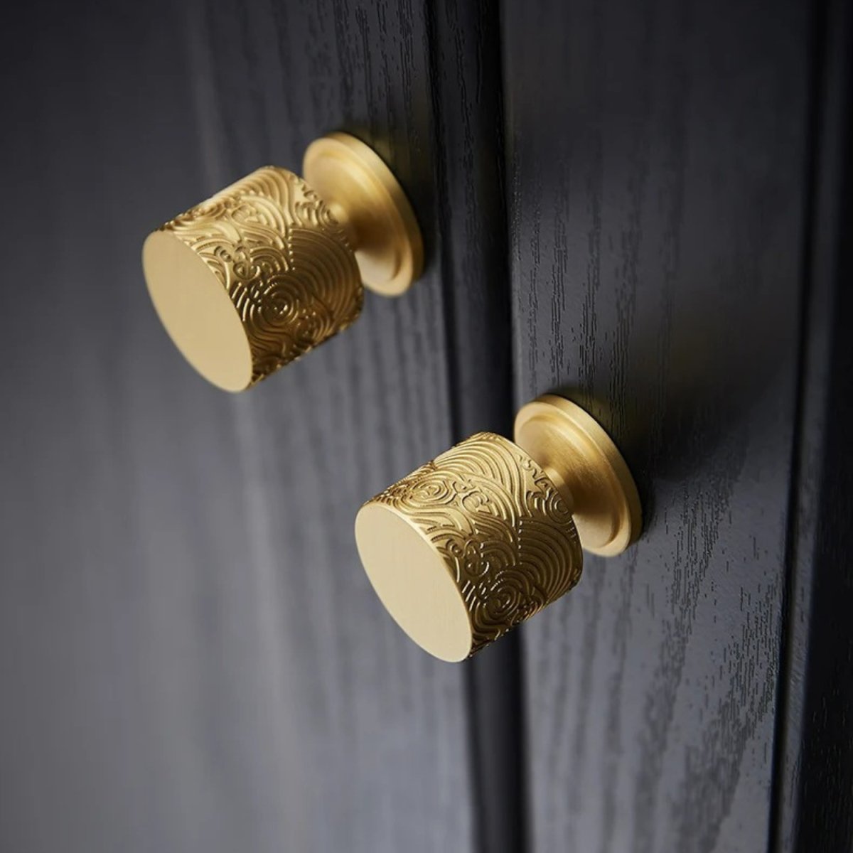 Sorev Knob & Pull Bar