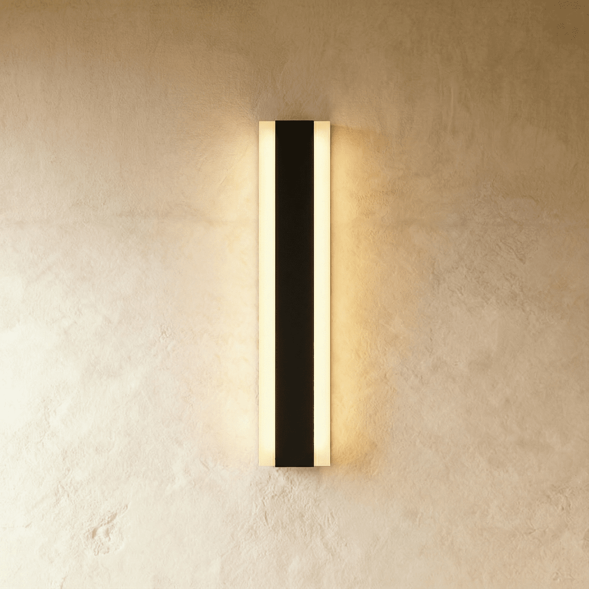 Isaro Outdoor Wall Lamp
