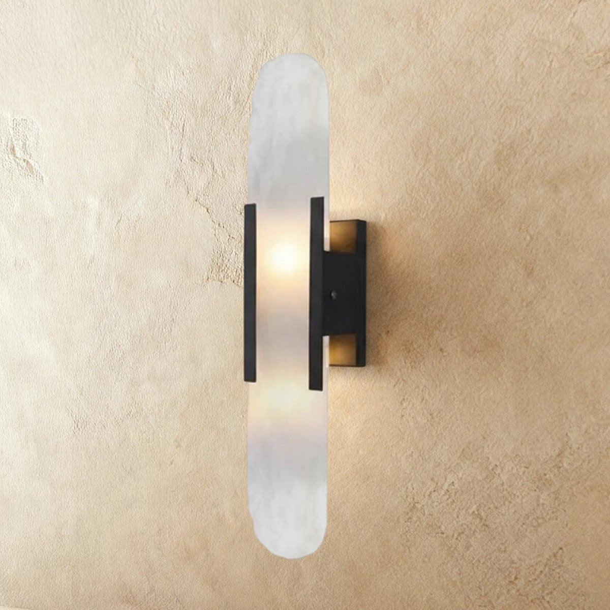 Celia Wall Lamp