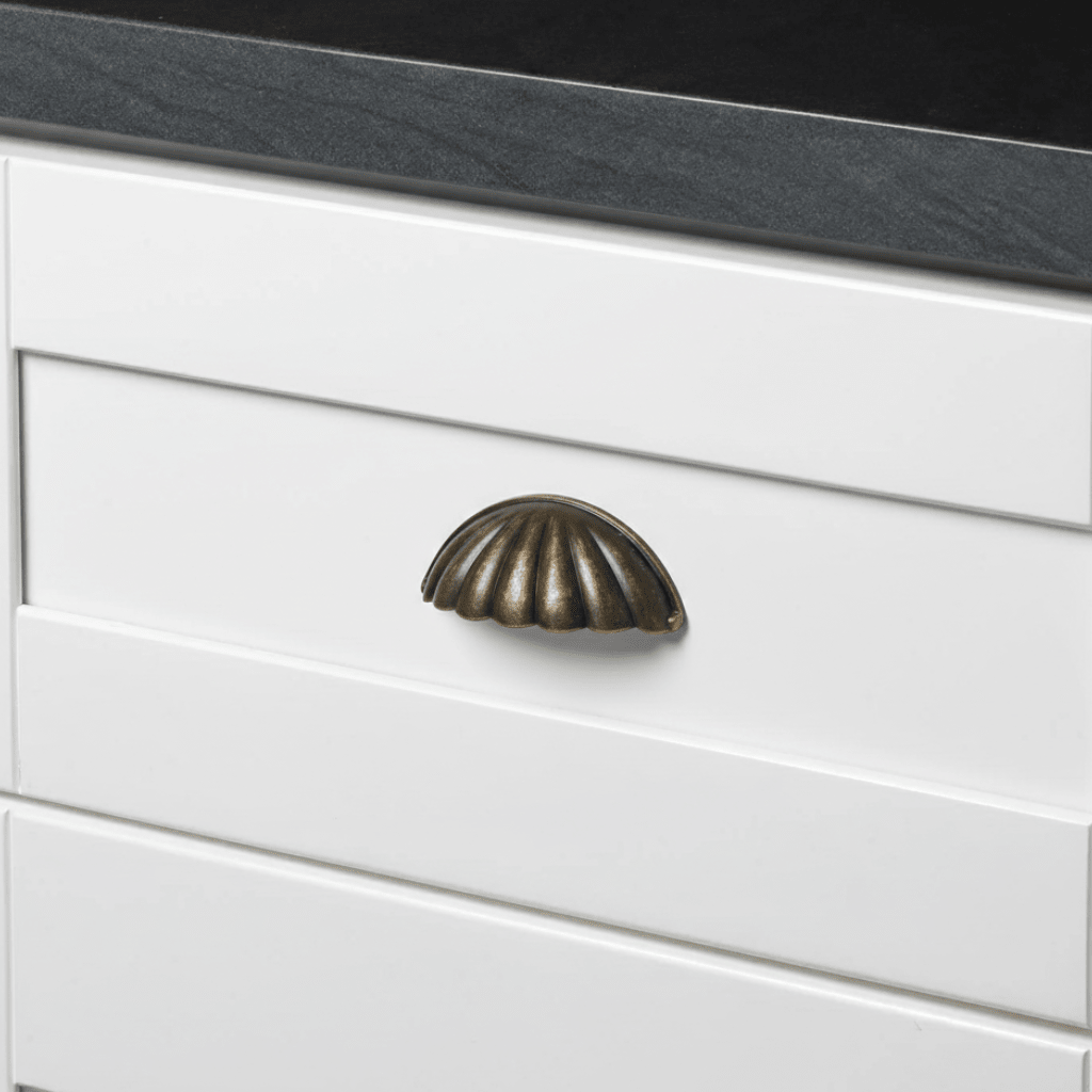 Kelro Drawer Pull