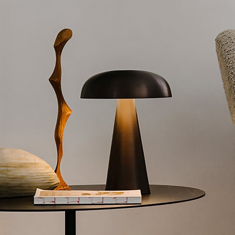 Eclat Table Lamp
