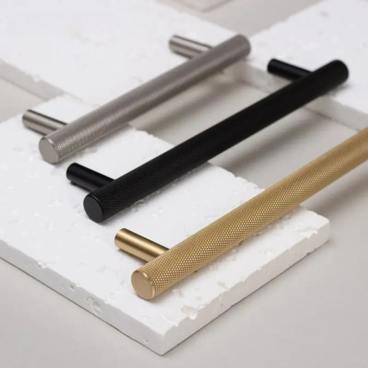 Rexil Knob & Pull Bar